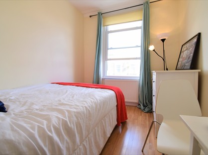 Room in a Shared Flat, Hildyard Road, SW6
