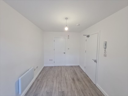 Studio Flat, Still Lane, TN4