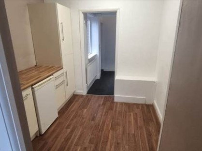 2 Bed Flat, New Street, DE14