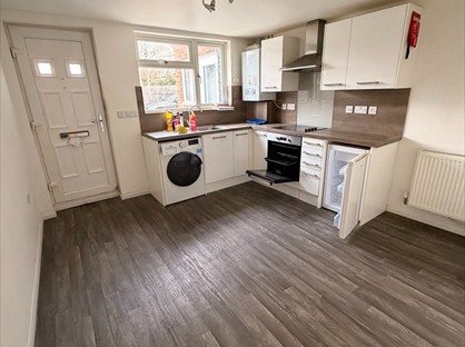 1 Bed Flat, Queensway, MK2