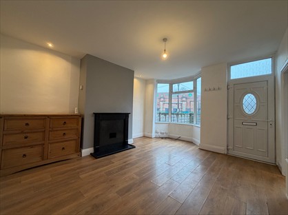 2 Bed Terraced House, Brooklyn Terrace, LS12