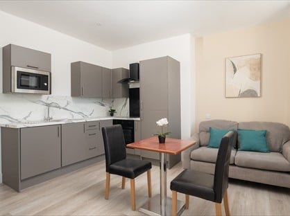 1 Bed Flat, Argyle St, CH41