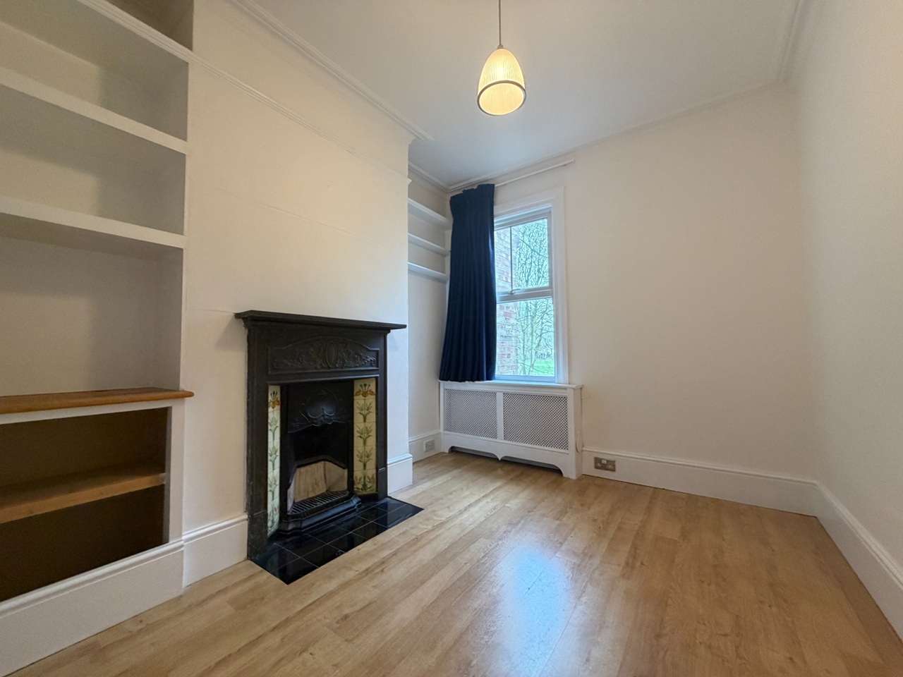 London - 2 Bed Terraced House, Barrowell Green, N21 - To Rent Now for £ ...