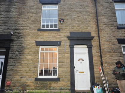 2 Bed Terraced House, Miles Street, OL1