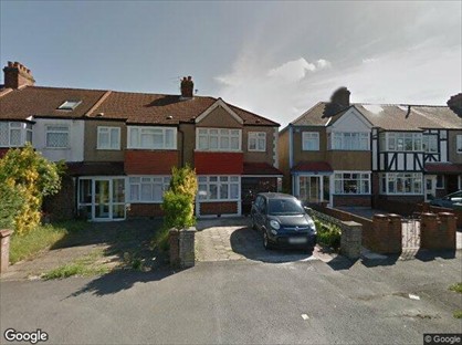 Room in a Shared House, Cheam, SM3