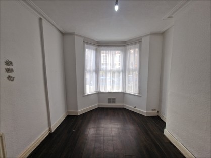 1 Bed Flat, Salcombe Road, E17