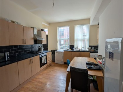 Room in a Shared House, Estcourt Avenue, LS6