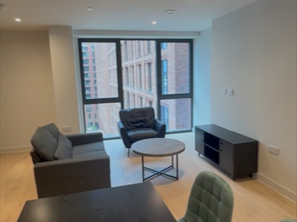 1 Bed Flat, Waterhouse Gardens, M3