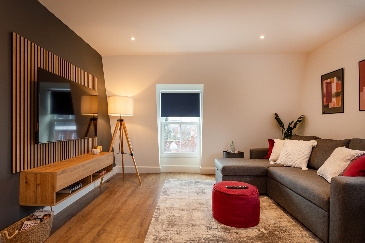 1 Bed Penthouse, Southamton Street, RG1, N1 7GU