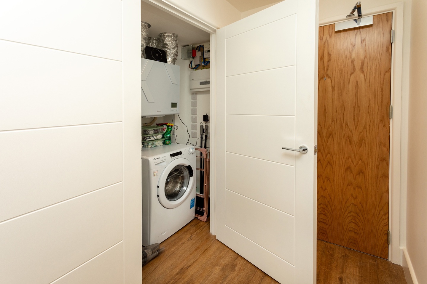 Additional image 26 of 1 Bed Penthouse, Southamton Street, RG1, N1 7GU