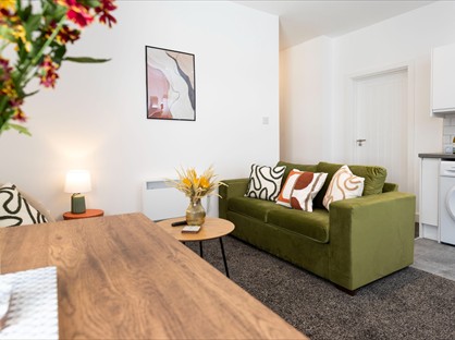 4 Bed Flat, West Dyke Road, TS10