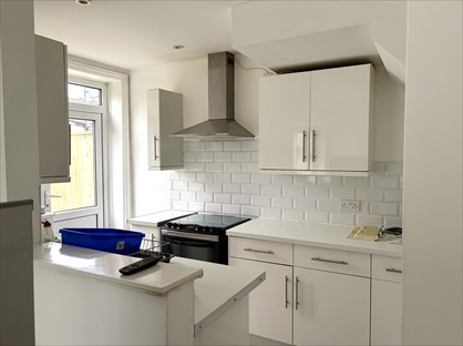 4 Bed Terraced House, Cedar Gardens, SO14