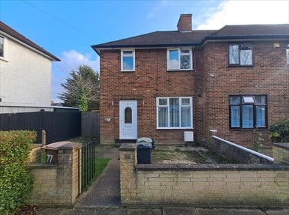 3 Bed Flat, Wittenham Way, E4