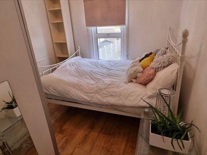 Room in a Shared House, Edgar Road, UB7