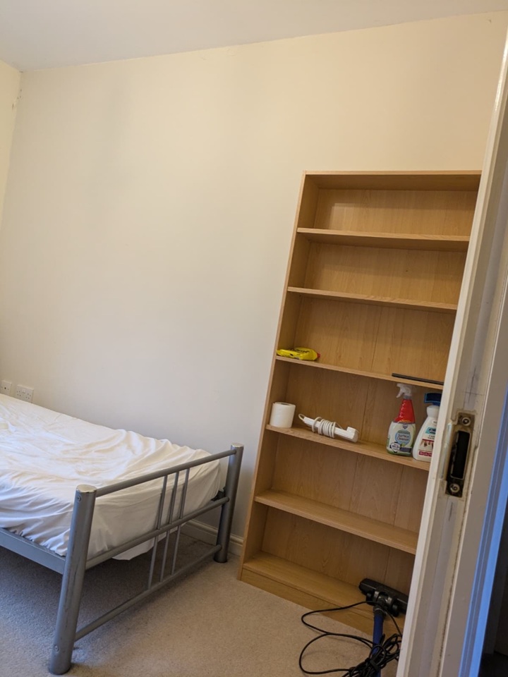 Additional image 4 of Room in a Shared House, Chieftain Way, CB4, N1 7GU