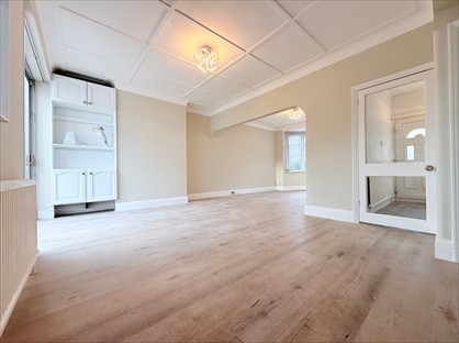 3 Bed Terraced House, Fairfields Crescent, NW9
