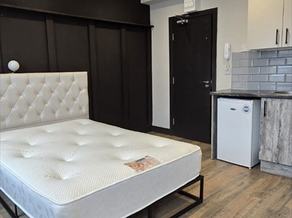 Bedsit, Marlborough Road, N19