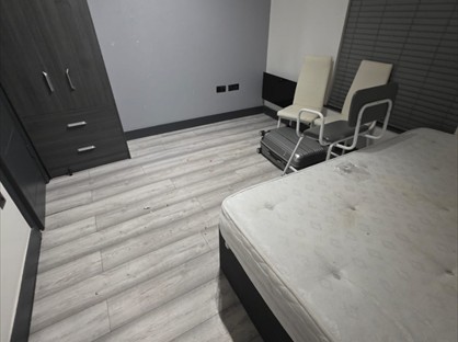 Studio Flat, Sandhurst Road, SE6