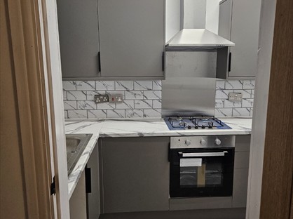 2 Bed Terraced House, Springmill Street, BD5