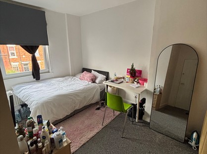 Room in a Shared House, Barras Place, LS12