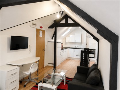 Studio Flat, East Bond Street, LE1