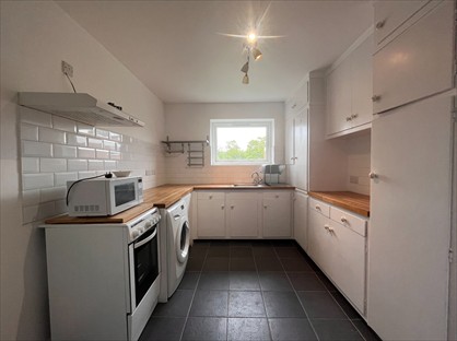 1 Bed Flat, Southdene Court, N11