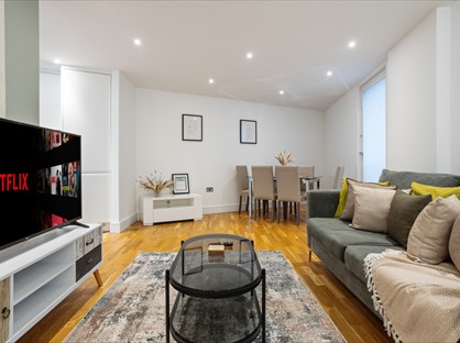 3 Bed Flat, Short Term Let, E14