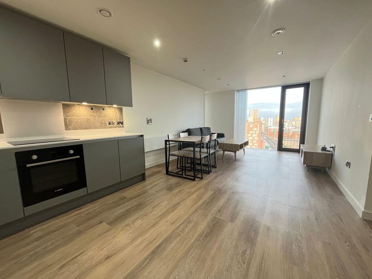 Manchester - 2 Bed Flat, Oxygen Tower, M1 - To Rent Now for £1,700.00 p/m