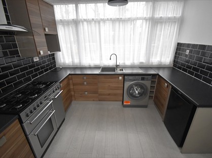 1 Bed Flat, Cockerham Lane, S75