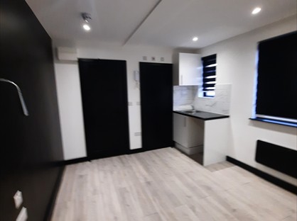 Studio Flat, Whittlesea Road, HA3