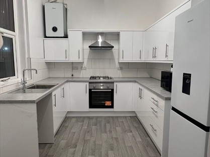 3 Bed End Terrace, York Street, M34