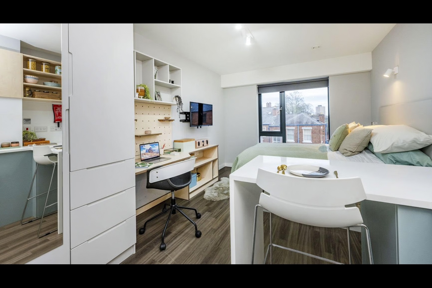 Additional image 3 of Studio Flat, The Aspen, LE2, N1 7GU