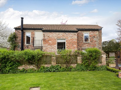 2 Bed Detached House, Stonegate, YO26