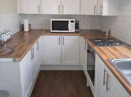 2 Bed Flat, New Red Rock View, L6