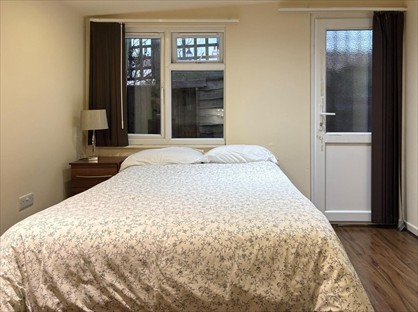 Studio Flat, Cranhurst Road, NW2