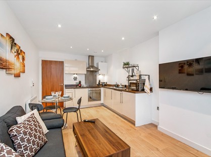 1 Bed Flat, Gotts Road, LS12