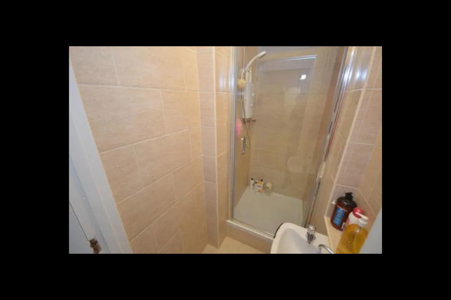 Additional image 5 of Bedsit, Uppingham Road, LE5, N1 7GU