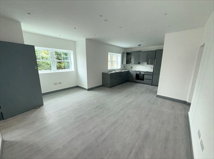 2 Bed Flat, Herbert Road, SE18