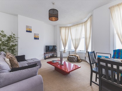 2 Bed Flat, Burrows Road, NW10