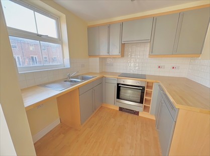 2 Bed Flat, Craven Street, SO14