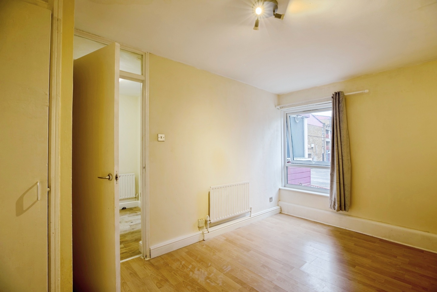 Additional image 9 of 1 Bed Flat, Camber House, SE15, N1 7GU