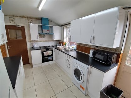 Room in a Shared House, Edward Street, B70