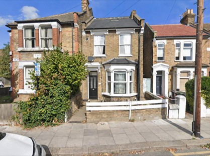 3 Bed Semi-Detached House, The Avenue, N17