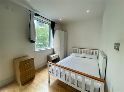 Studio Flat, Indescon Square, E14