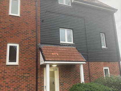 2 Bed Flat, Hedge Parsley Crescent, BN24