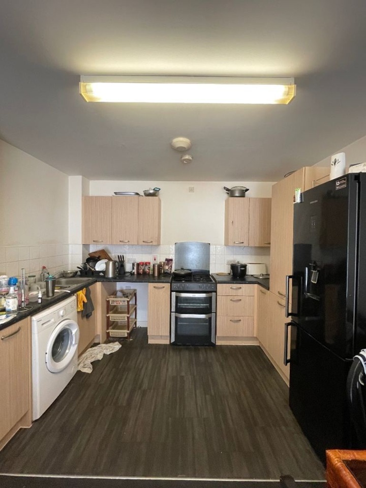 Additional image 4 of Room in a Shared Flat, Campkin Road, CB4, N1 7GU