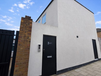 Studio Flat, Duncrievie Road, SE13