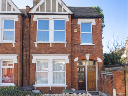 Studio Flat, Foyle Road, N17