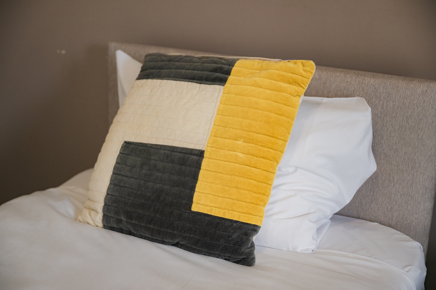 Additional image 54 of 4 Bed Semi-Detached House, Midhurst Close, CB4, N1 7GU