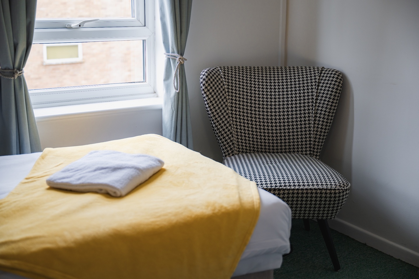 Additional image 56 of 4 Bed Semi-Detached House, Midhurst Close, CB4, N1 7GU